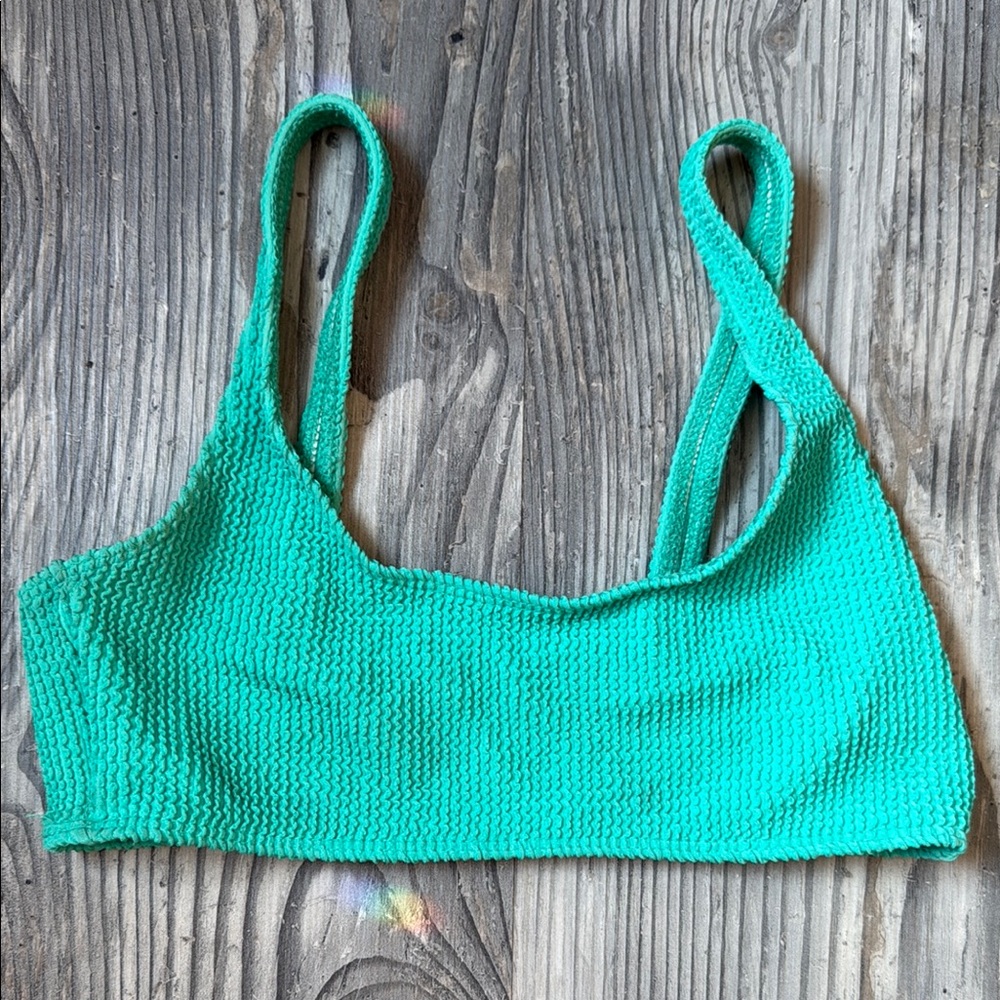 Skatie Mya Top Crinkle XS NWOT